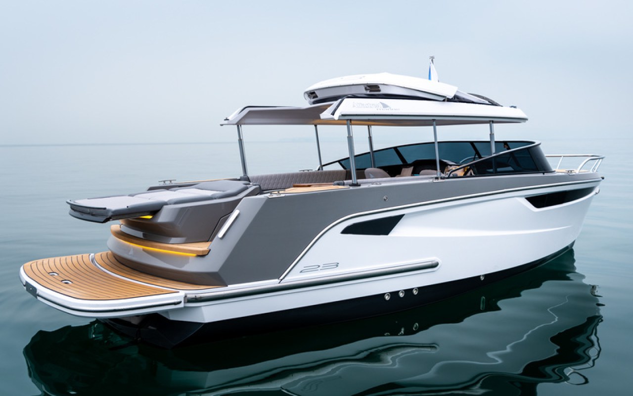 23 CABIN EVO ELECTRIC