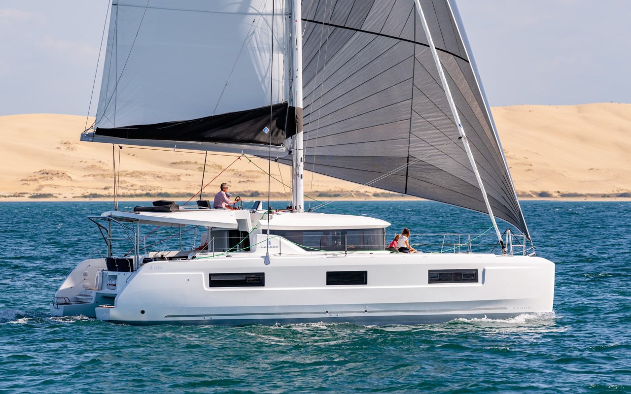 Lagoon 46 Iconic