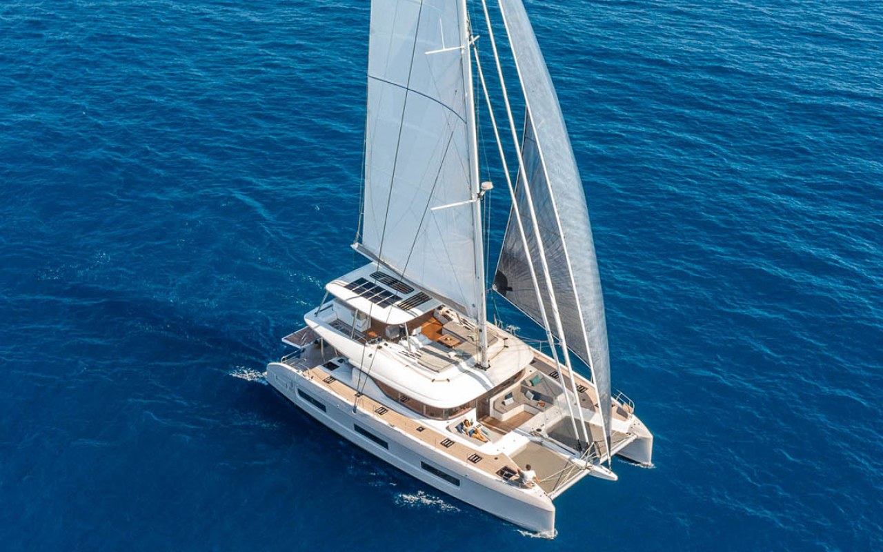 Lagoon 60