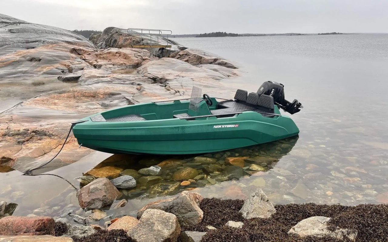 Seastorm 14 HDPE Advantage