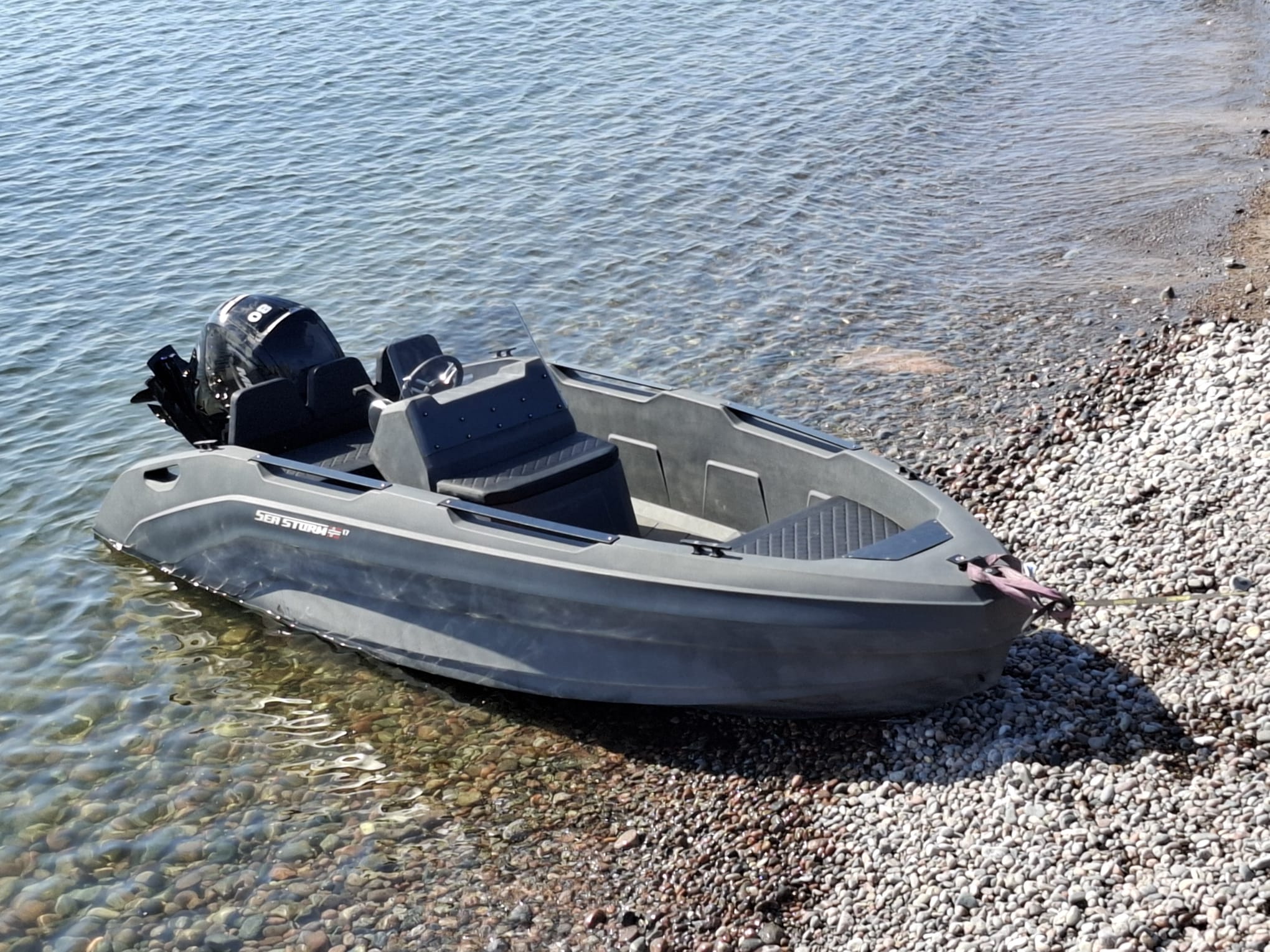 SeaStorm 17 HDPE Advantage